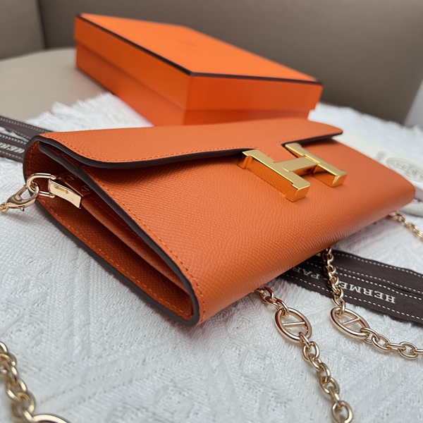 エルメス財布コピー側面デザイン